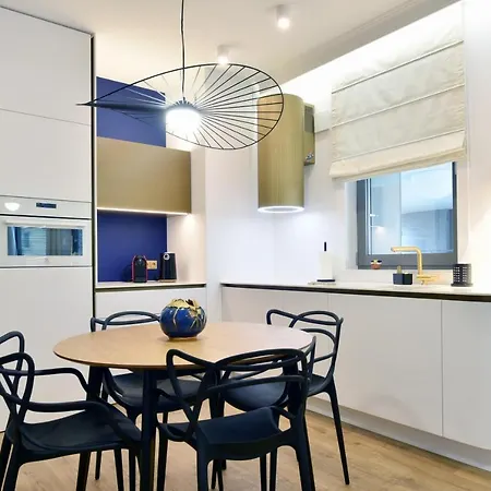 Plac Unii - Barcelona 64 Gdynia