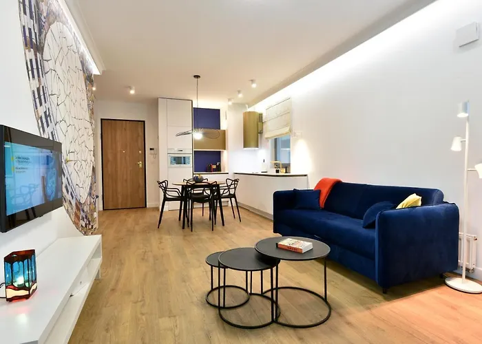 Plac Unii - Barcelona 64 Gdynia